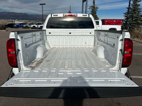 Used 2022 Chevrolet Colorado LT w/ Fleet Safety Package image 5