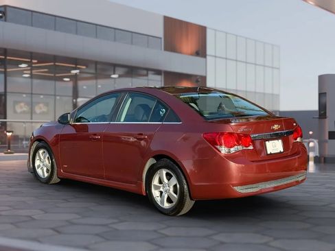 Used 2012 Chevrolet Cruze LT FWD image 4