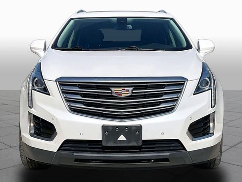 Used 2018 Cadillac XT5 Luxury w/ Driver Awareness Package FWD image 4