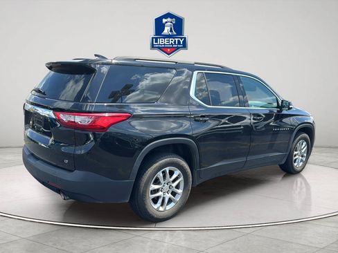 Used 2020 Chevrolet Traverse LT FWD image 11