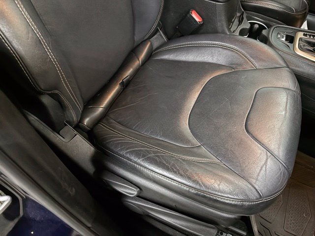 Used 2014 Jeep Cherokee Limited AWD/4WD image 27
