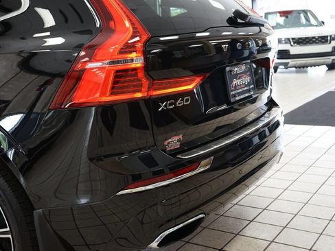 Used 2020 Volvo XC60 T6 Inscription w/ Protection Package AWD/4WD image 17