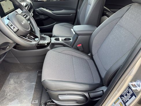 New 2026 Kia Seltos S image 10