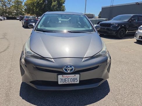 Used 2016 Toyota Prius Three FWD image 8
