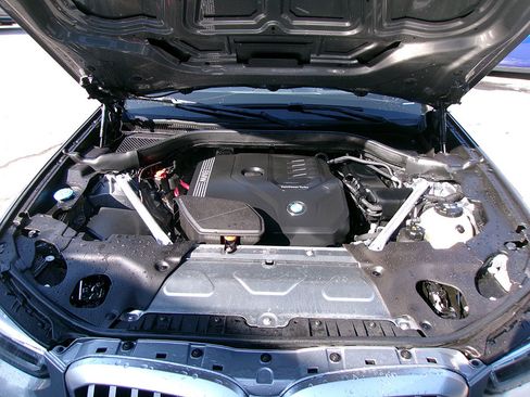 Used 2024 BMW X3 xDrive30i w/ Premium Package image 9