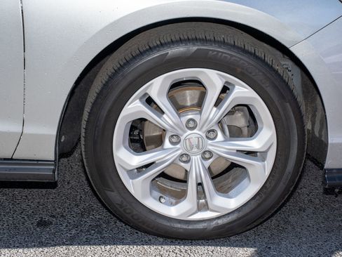 Used 2024 Honda Accord LX image 38