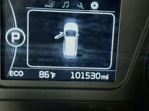 Used 2018 Kia Sorento FWD image 4