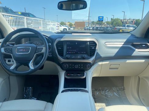 Used 2023 GMC Acadia Denali AWD/4WD image 12