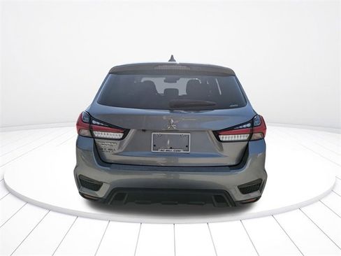 Used 2023 Mitsubishi Outlander Sport ES image 5