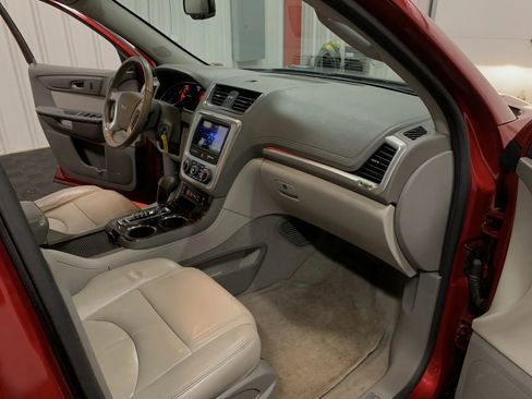 Used 2013 GMC Acadia SLT image 50