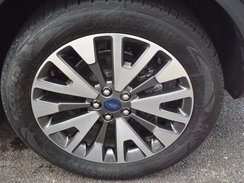 Used 2020 Ford Escape Titanium AWD/4WD image 53