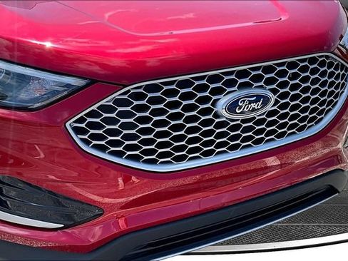Used 2024 Ford Edge SEL w/ Convenience Package AWD/4WD image 32
