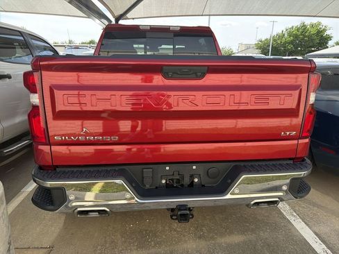 Used 2022 Chevrolet Silverado 1500 LTZ w/ LTZ Premium Package AWD/4WD image 4