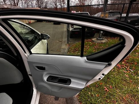 Used 2013 Toyota Prius C Three image 26