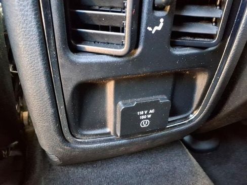 Used 2018 Jeep Grand Cherokee Altitude AWD/4WD image 15