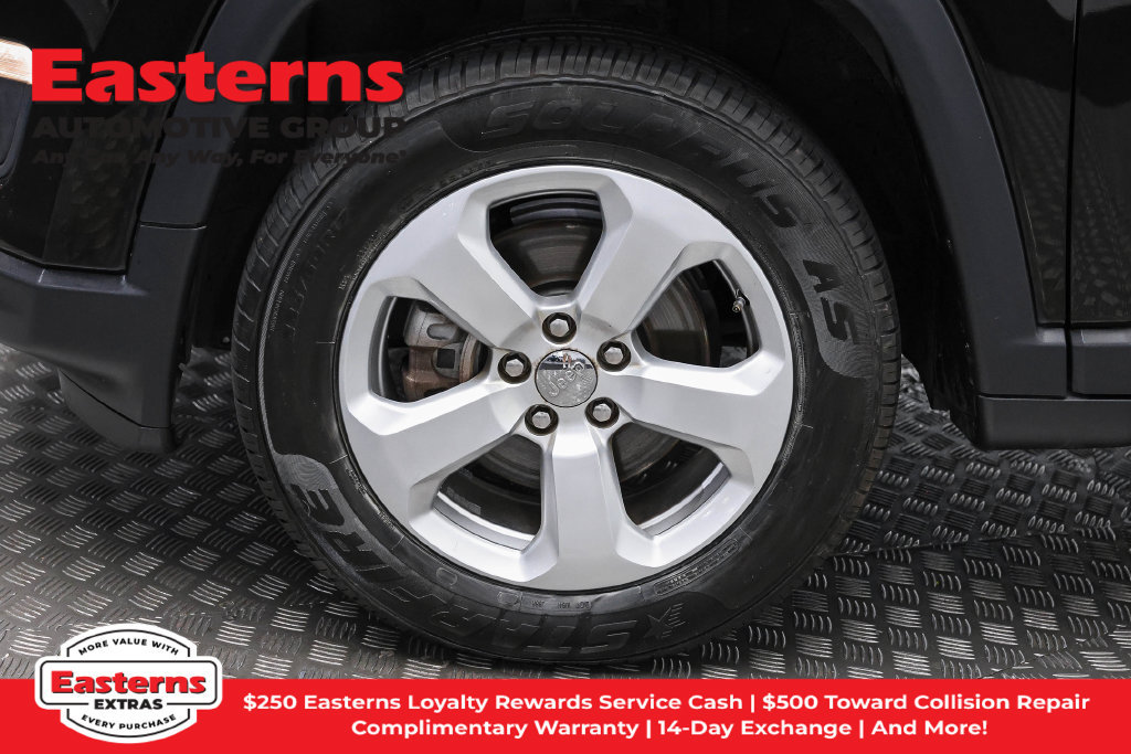 Used 2018 Jeep Compass Latitude w/ Popular Equipment Group AWD/4WD image 34