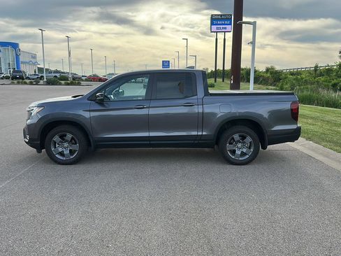 Used 2024 Honda Ridgeline TrailSport image 6