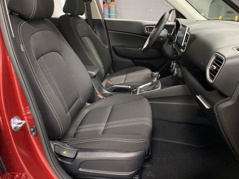 New 2026 Hyundai Venue SEL image 30