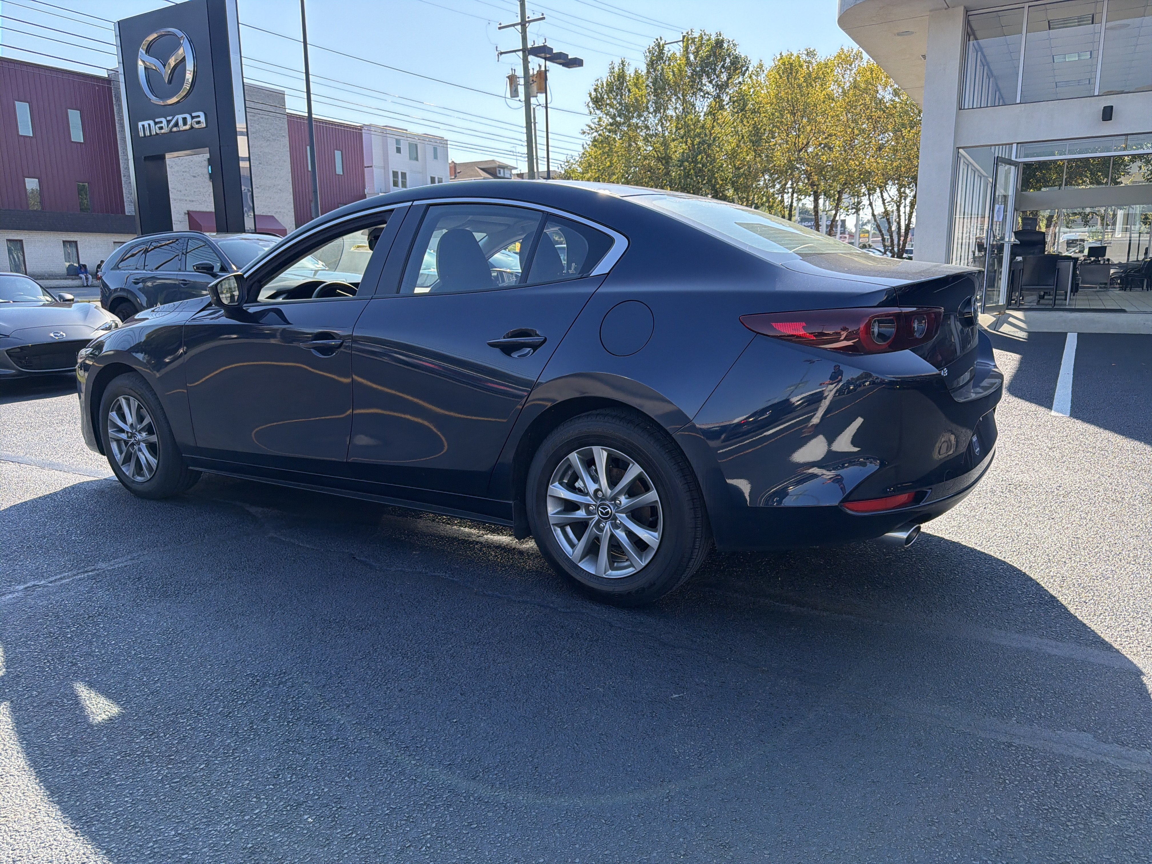 Used 2026 MAZDA MAZDA3 s FWD image 5