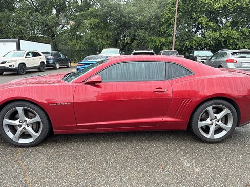 Used 2014 Chevrolet Camaro SS RWD image 8