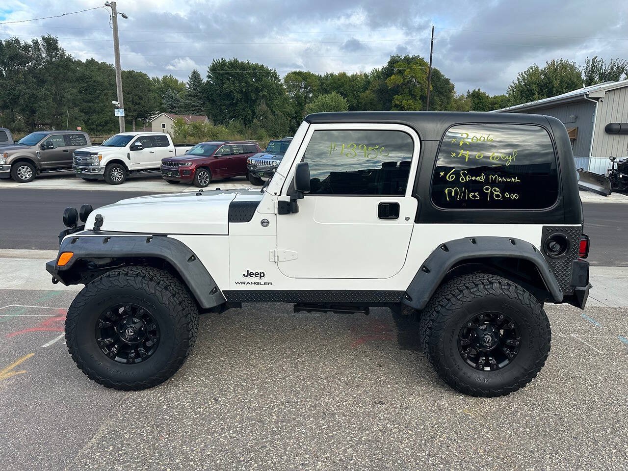 Used 2006 Jeep Wrangler X AWD/4WD image 2