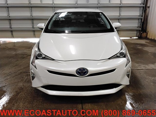 Used 2016 Toyota Prius Four Touring FWD image 7