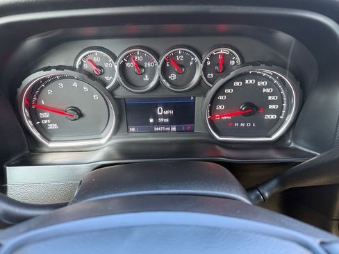 Used 2021 Chevrolet Silverado 1500 LT image 19