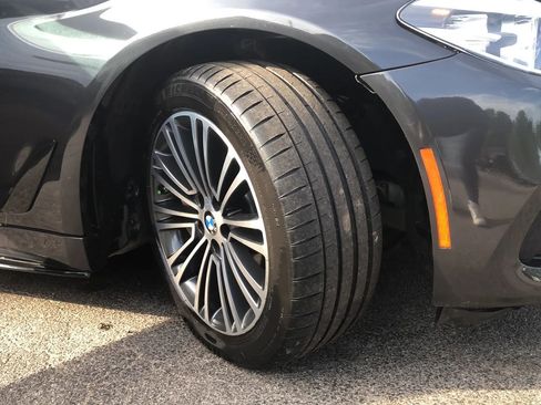 Used 2020 BMW 540i xDrive w/ Premium Package image 8