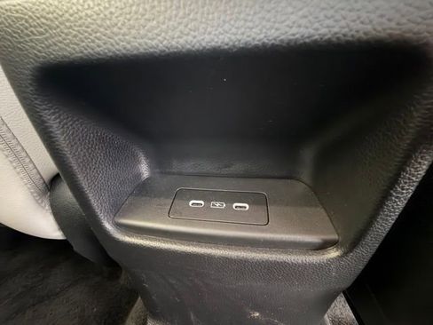 Used 2025 Honda CR-V EX-L image 39
