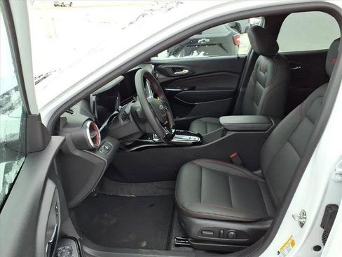 New 2026 Chevrolet Trax RS w/ Sunroof Package image 15