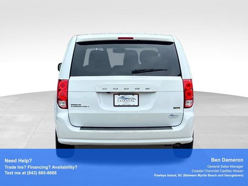 Used 2019 Dodge Grand Caravan SE FWD image 11