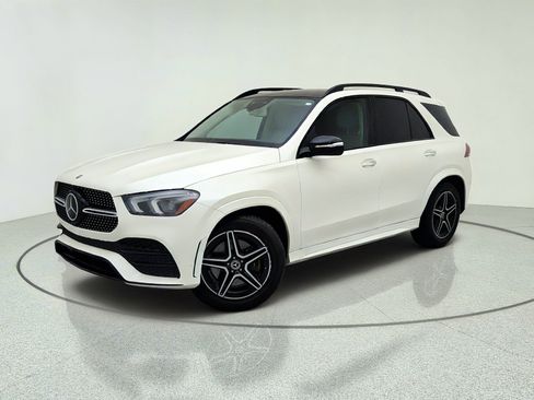 Used 2020 Mercedes-Benz GLE 450 4MATIC image 1