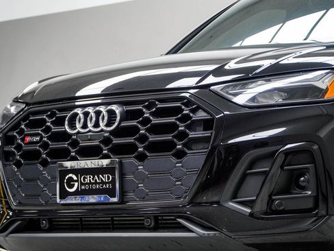 Used 2021 Audi SQ5 Premium Plus w/ Premium Plus Package AWD/4WD image 2