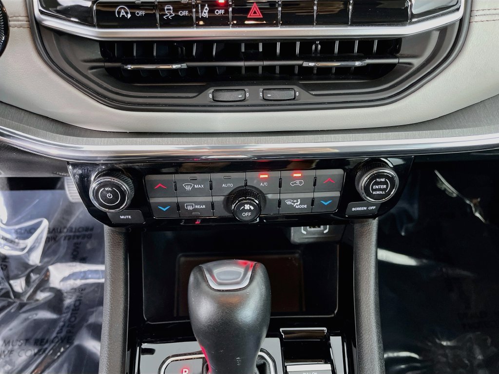 Used 2022 Jeep Compass Limited AWD/4WD image 20