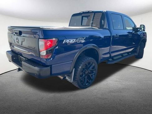 Used 2021 Nissan Titan PRO-4X w/ Pro-4x Convenience Package image 15
