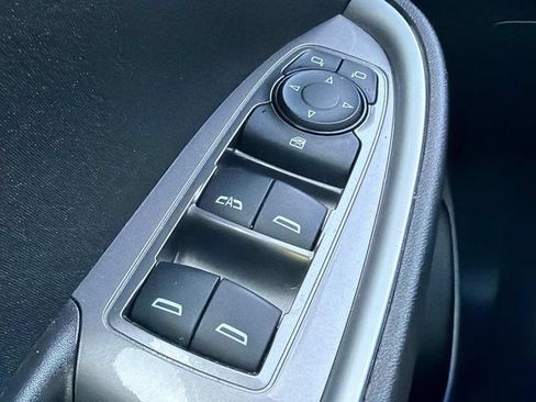 Used 2025 Chevrolet Malibu LT FWD image 21