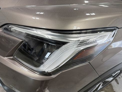 Used 2023 Subaru Forester Touring AWD/4WD image 10