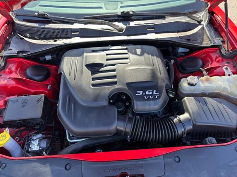 Used 2022 Dodge Charger SXT image 33