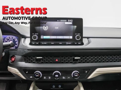 Used 2025 Honda Accord SE image 12