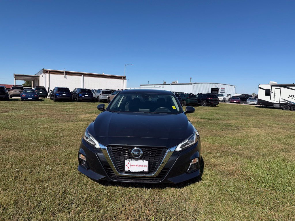 Used 2019 Nissan Altima 2.5 SL FWD image 2