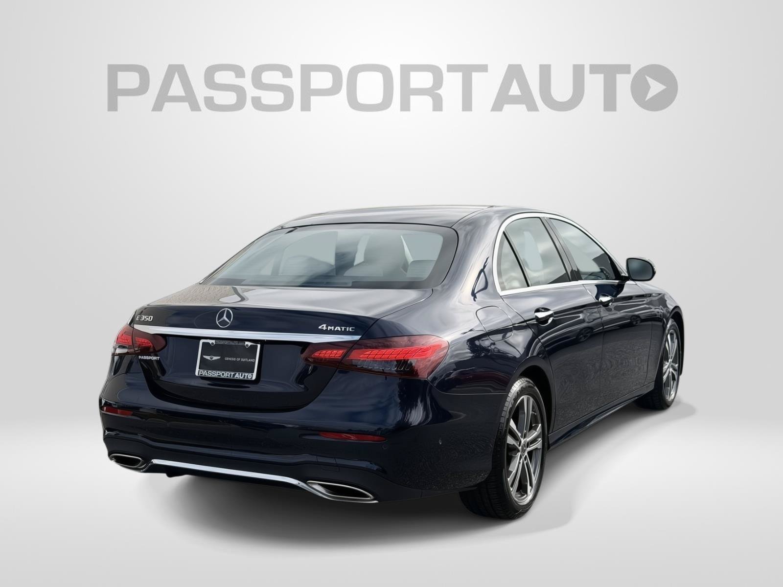 Used 2022 Mercedes-Benz E 350 4MATIC Sedan image 6