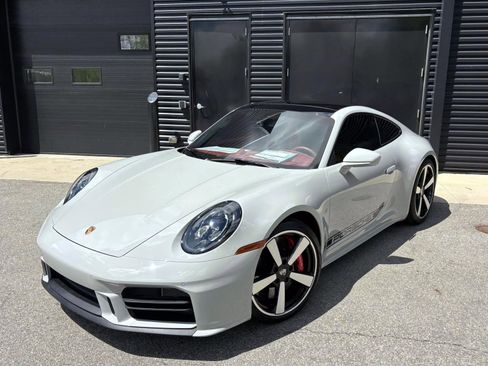 Used 2025 Porsche 911 Carrera S w/ Sportdesign Package RWD image 1