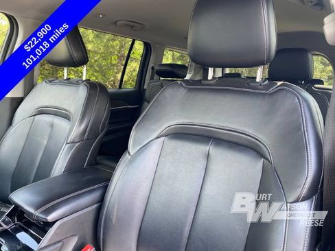 Used 2021 Jeep Grand Cherokee L Limited AWD/4WD image 11