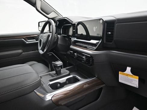 New 2026 Chevrolet Silverado 1500 RST w/ Z71 Off-Road Package AWD/4WD image 33