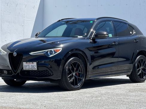 Used 2021 Alfa Romeo Stelvio Ti Sport AWD/4WD image 7