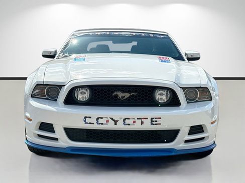 Used 2013 Ford Mustang GT Premium w/ Security Pkg RWD image 8