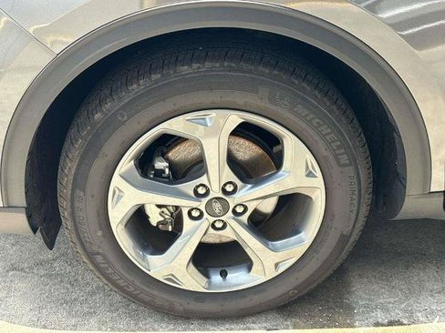 Certified 2025 Ford Escape ST-Line FWD image 4