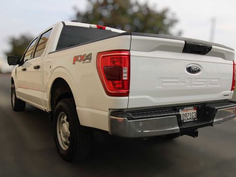 Used 2021 Ford F150 XLT w/ Equipment Group 301A Mid image 16