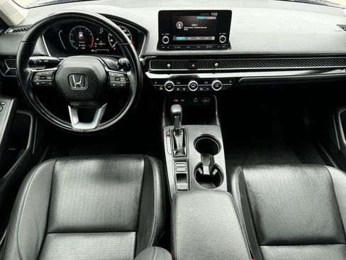 Used 2024 Honda Civic EX-L image 13