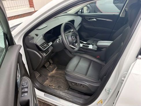 Used 2024 Buick Envision Preferred AWD/4WD image 9